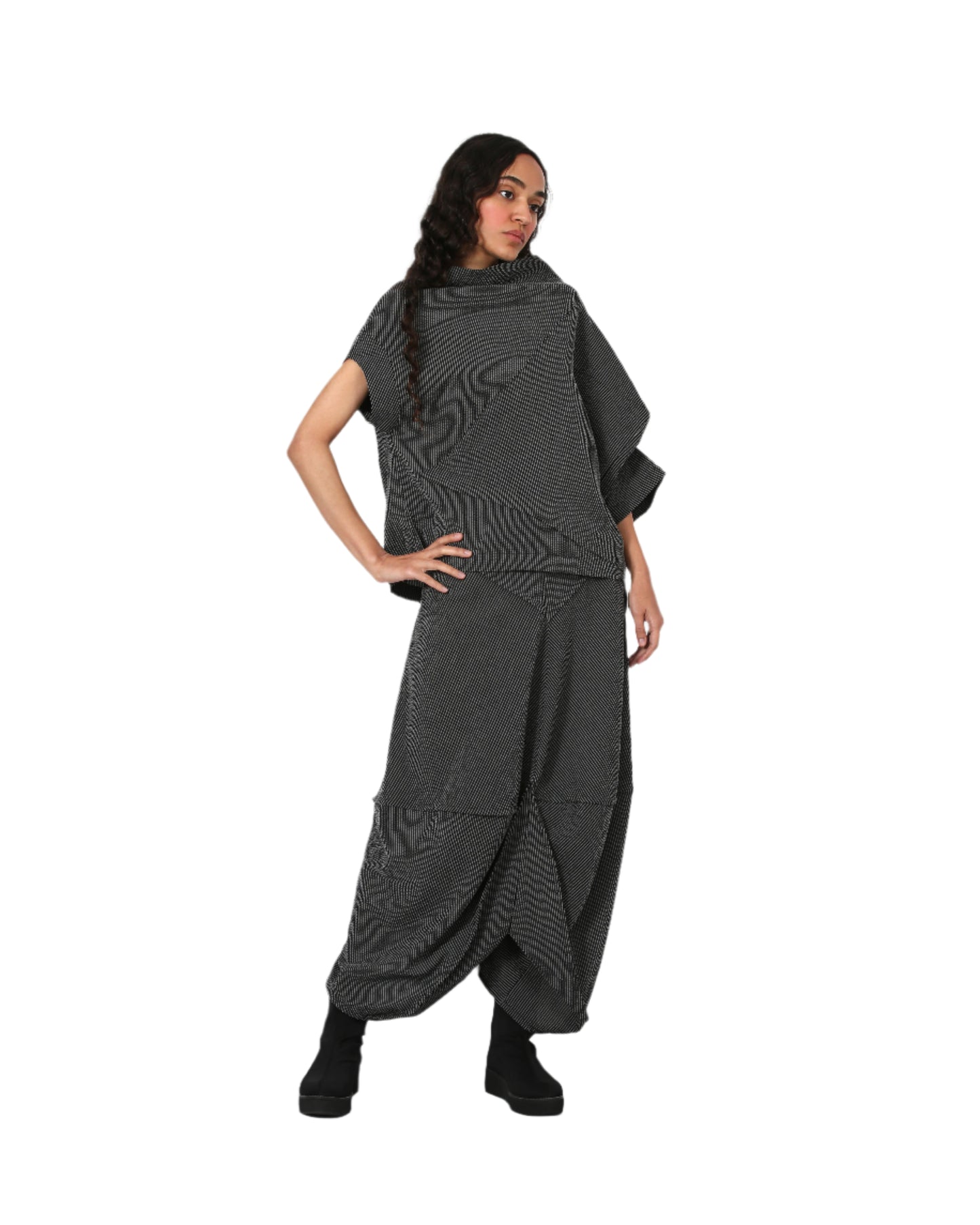 The Asymmetric Sculpted Top
