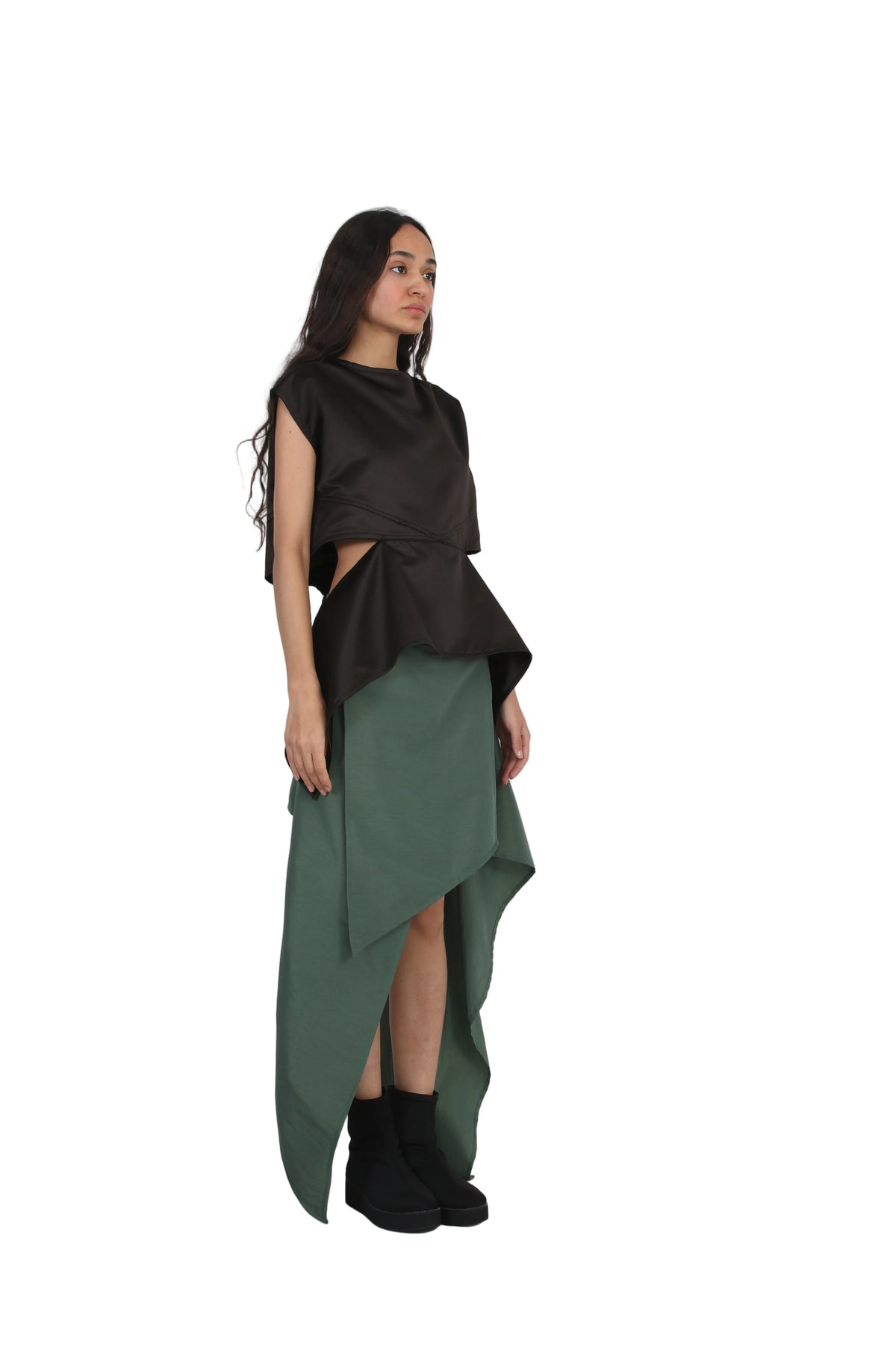 Eclipsed layered skirt