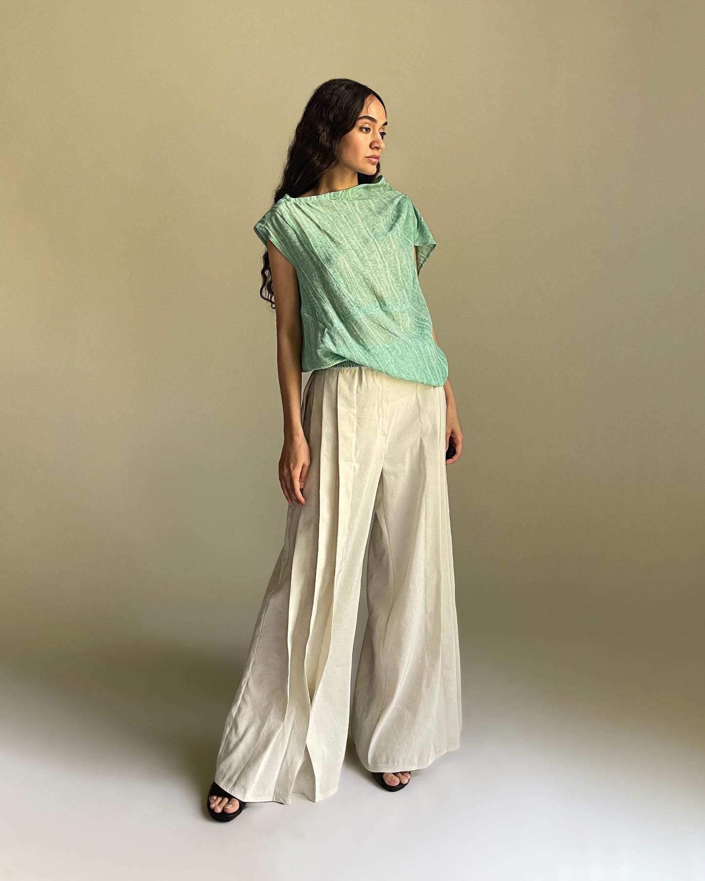 The Feather Top