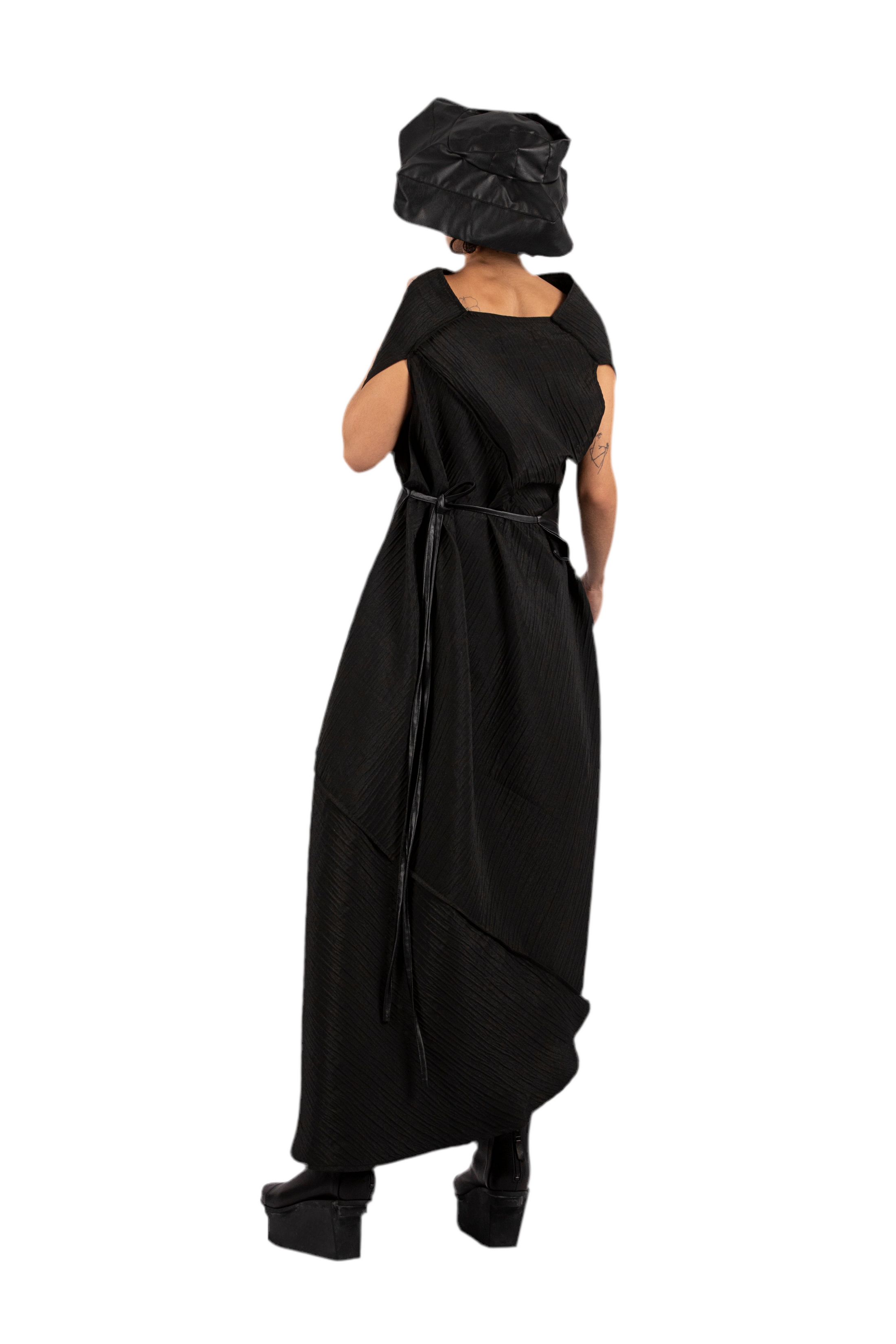 Essence Dress