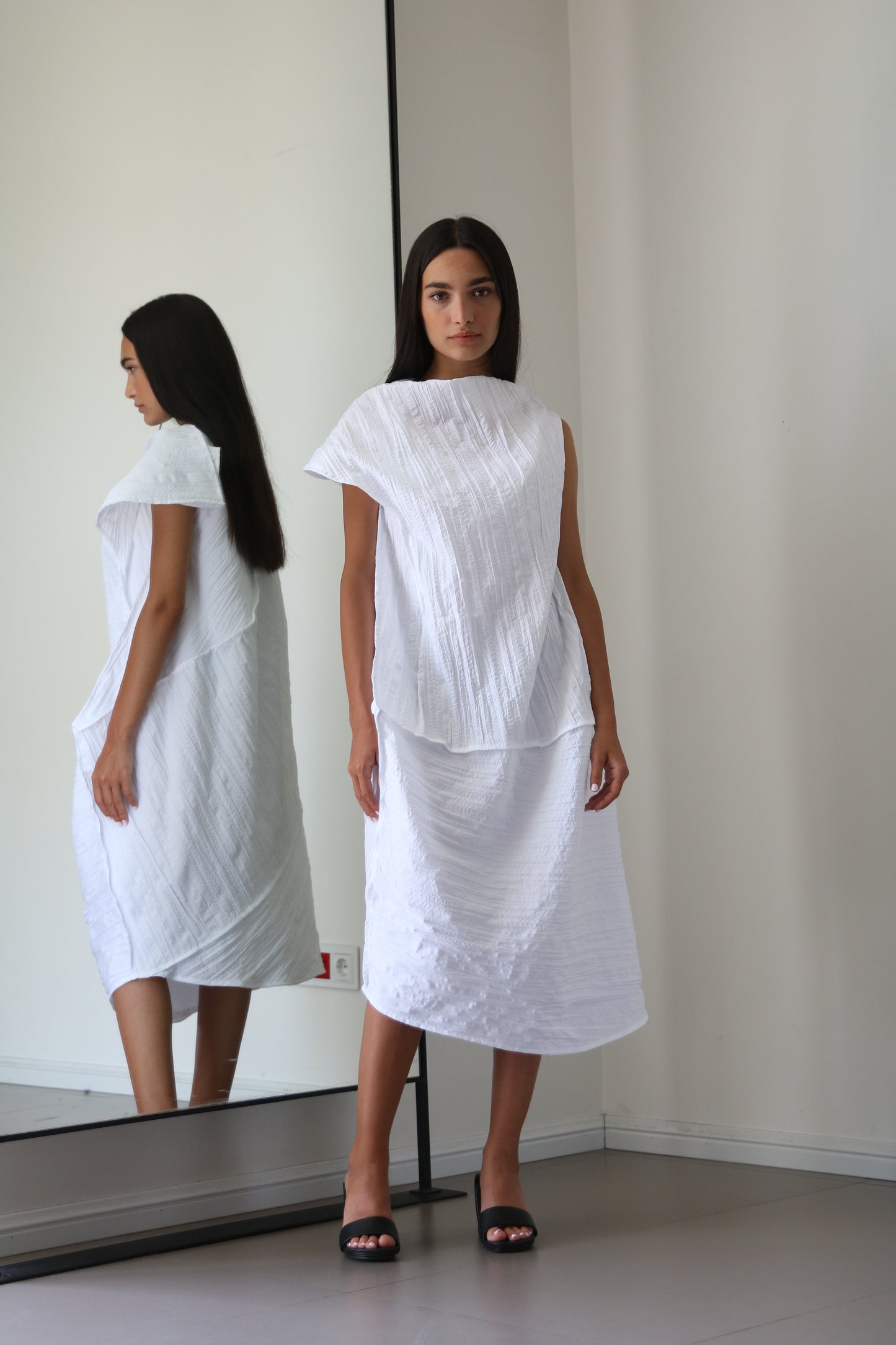 Essence Dress