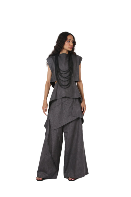 Fragmented Flow Top